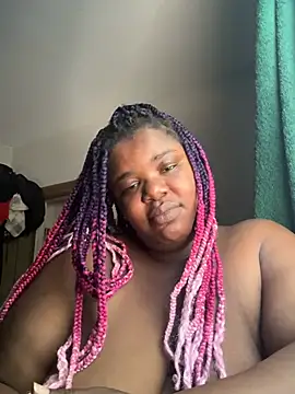 Snapshot of QueenTease420 chatting on July 2026 02:17:01 PM QueenTease420 online show from July 2026 02:17:01 PM