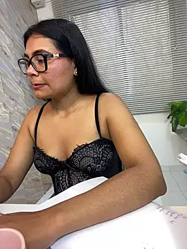 Snapshot of SofiaaReed chatting on July 2026 12:49:01 PM SofiaaReed online show from July 2026 12:49:01 PM