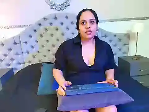 Snapshot of MariaBelenX chatting on July 2026 12:12:02 PM MariaBelenX online show from July 2026 12:12:02 PM