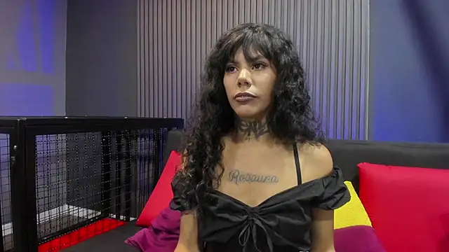 Snapshot of Kiara-Sins chatting on July 2026 11:53:01 AM Kiara-Sins online show from July 2026 11:53:01 AM
