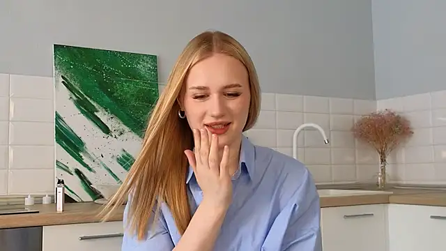 HanneloreChemell online show from July 2026 05:07:01 AM