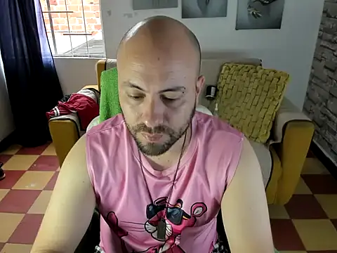 Snapshot of mike_lovers_ chatting on July 2026 08:20:01 PM mike lovers online show from July 2026 08:20:01 PM