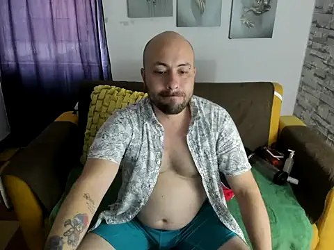 Snapshot of mike_lovers_ chatting on July 2026 10:21:02 PM mike lovers online show from July 2026 10:21:02 PM