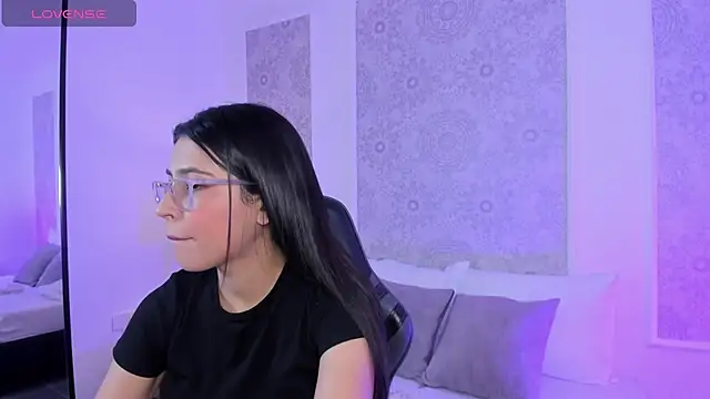 amber piercee online show from July 2026 12:27:01 PM