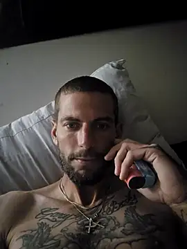 whiteboy4200 online show from July 2026 09:26:01 PM