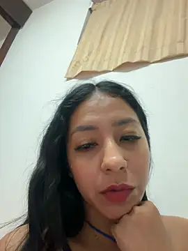 Snapshot of kari_rive chatting on July 2026 06:48:02 AM kari rive online show from July 2026 06:48:02 AM