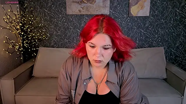 Snapshot of Emma_Davise chatting on July 2026 02:00:01 AM Emma Davise online show from July 2026 02:00:01 AM