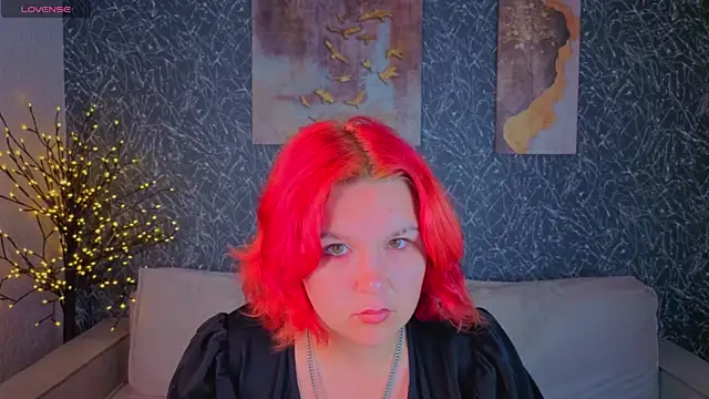 Snapshot of Emma_Davise chatting on July 2026 02:07:02 AM Emma Davise online show from July 2026 02:07:02 AM
