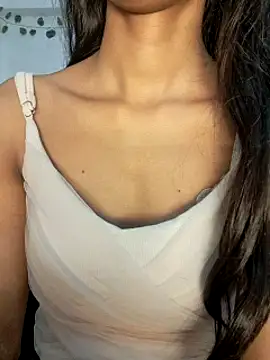 Snapshot of sexy_parul8 chatting on July 2026 09:22:01 PM sexy parul8 online show from July 2026 09:22:01 PM