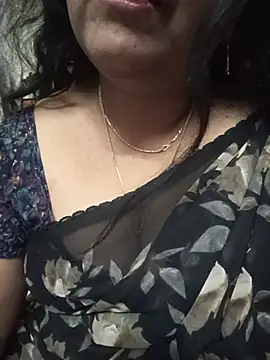 Janu-hot1 online show from August 2026 11:05:01 AM