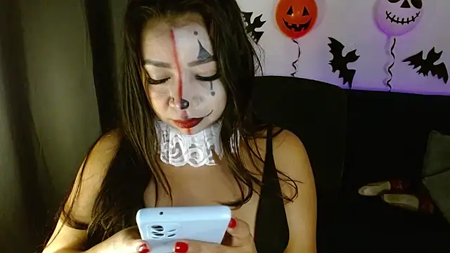 lispetite online show from October 2025 05:59:01 AM