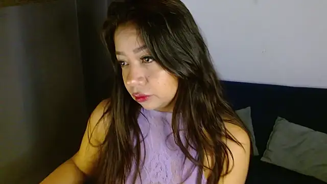 lispetite online show from November 2025 11:37:01 AM