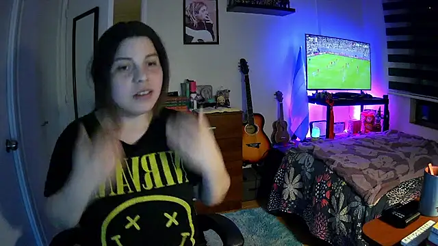 Snapshot of Allis_Wonderland chatting on July 2026 03:18:01 AM Allis Wonderland online show from July 2026 03:18:01 AM