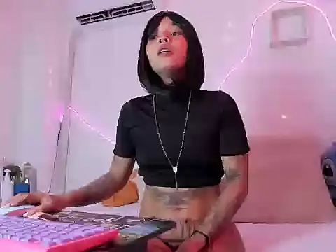 Kendalkith hot online show from July 2026 06:26:01 PM