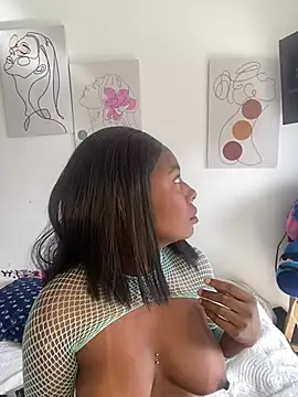 Emilybrowm01 online show from July 2026 08:28:02 PM