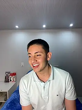 andreslavado online show from July 2026 01:17:01 AM