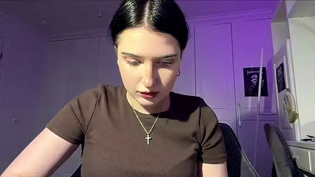 ShuJarecke online show from July 2026 05:03:02 PM