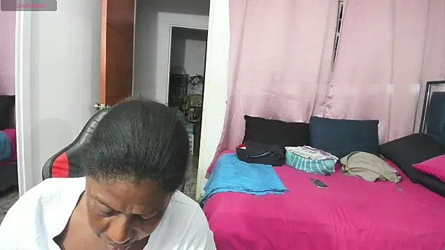 LupeAdams online show from March 2026 04:02:02 AM