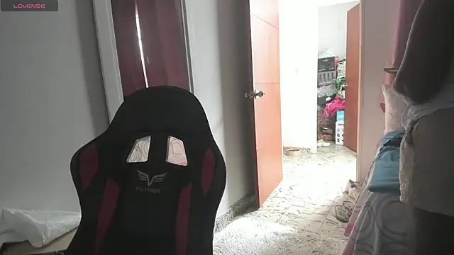 LupeAdams online show from April 2026 08:27:01 PM