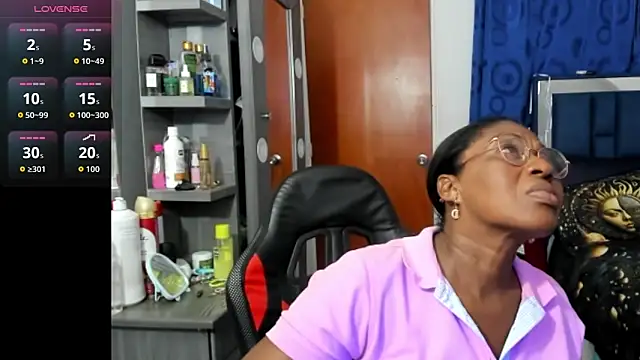 LupeAdams online show from February 2026 12:19:01 AM