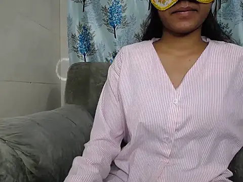 HotyAnnu90 online show from July 2026 03:19:02 PM