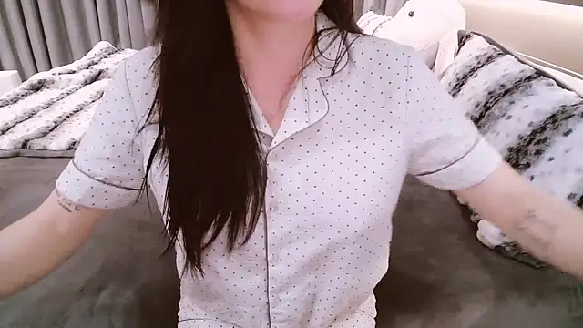 Snapshot of SungkyunnKwan chatting on February 2026 04:48:02 PM SungkyunnKwan online show from February 2026 04:48:02 PM