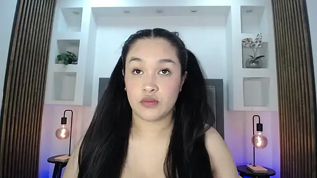 Clohe Jones online show from July 2026 01:17:01 PM