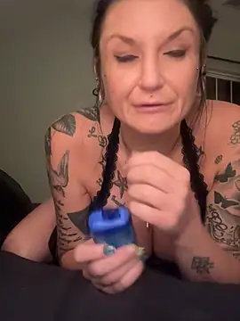 Plasticdollx online show from July 2026 09:20:01 AM