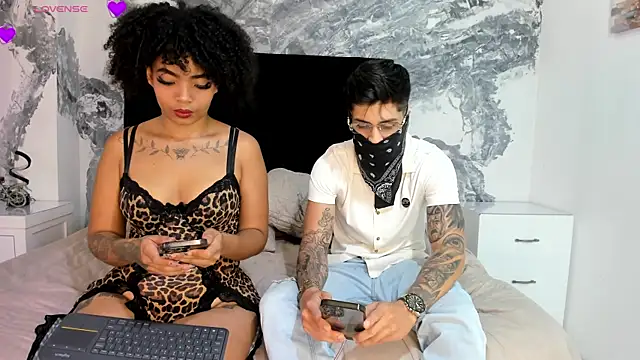 ErickAndSasha online show from July 2026 05:03:02 PM