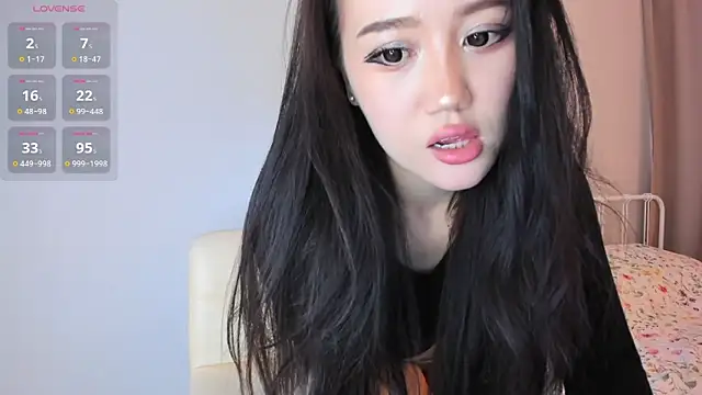 AmiliYan online show from May 2026 10:25:01 AM