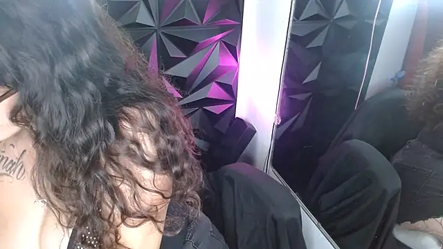 karinablanco online show from July 2026 10:56:01 AM
