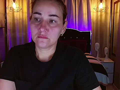 kathekitten online show from July 2026 08:08:01 PM
