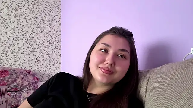 Snapshot of MinaVibe chatting on July 2026 08:43:01 AM MinaVibe online show from July 2026 08:43:01 AM