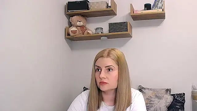 alisenties online show from May 2026 02:39:02 PM