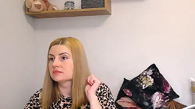 alisenties online show from April 2026 03:46:02 PM