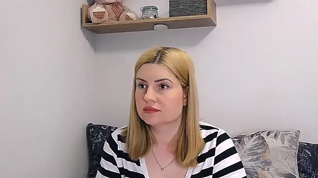 alisenties online show from May 2026 02:25:02 PM