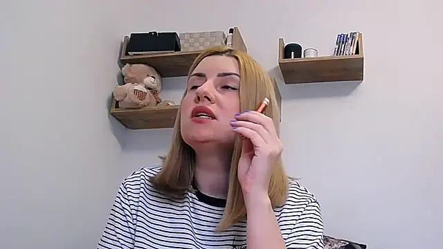 alisenties online show from March 2026 04:14:02 PM