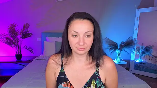 LadyyNoir online show from July 2026 06:20:02 AM