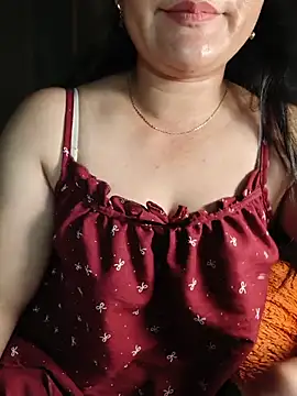 Snapshot of Nganquynh_2k2 chatting on July 2026 01:54:01 PM Nganquynh 2k2 online show from July 2026 01:54:01 PM