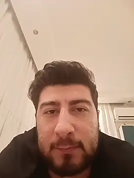 Snapshot of merrt33 chatting on July 2026 12:43:02 AM merrt33 online show from July 2026 12:43:02 AM