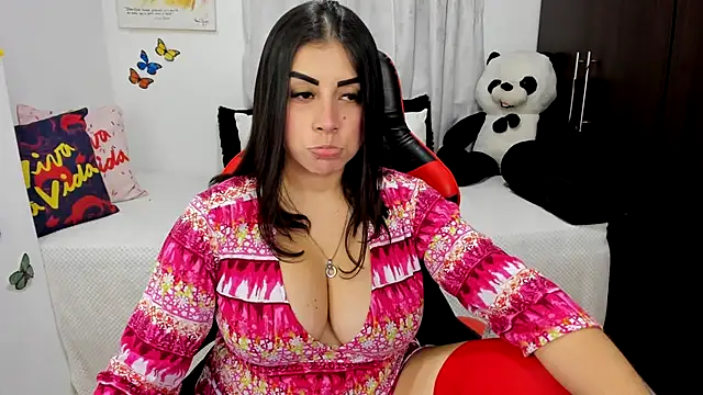 lucy007  online show from January 2026 02:37:01 AM