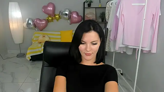 Melissa Davis online show from July 2026 10:01:01 AM