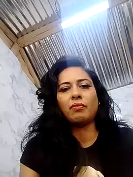 Leila Xy online show from July 2026 02:24:02 PM