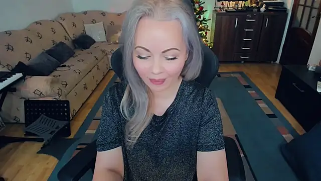 WhitneyLynn online show from January 2025 07:34:02 AM