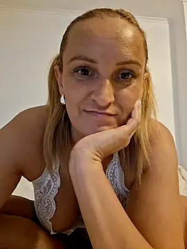 Asweety1 online show from July 2026 08:28:01 PM