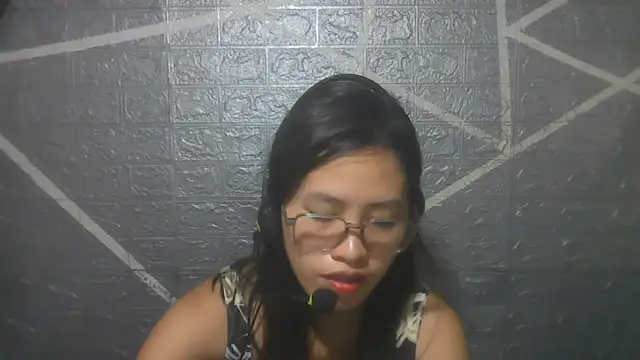 RaquelLeibfried online show from July 2026 01:25:02 AM