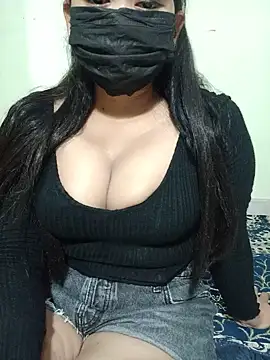 Snapshot of Meera_0 chatting on July 2026 07:10:01 PM Meera 0 online show from July 2026 07:10:01 PM