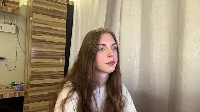 Snapshot of Clara_kitty chatting on July 2026 06:21:02 AM Clara kitty online show from July 2026 06:21:02 AM