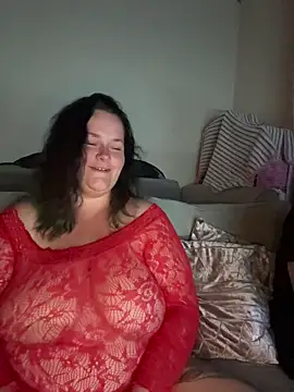 Snapshot of CurvyScarlett69xx chatting on July 2026 11:34:02 PM CurvyScarlett69xx online show from July 2026 11:34:02 PM