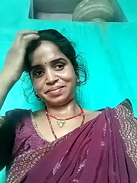 Snapshot of Simran_Love143 chatting on July 2026 12:24:01 PM Simran Love143 online show from July 2026 12:24:01 PM